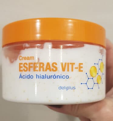 Cream Esferas vit-e
